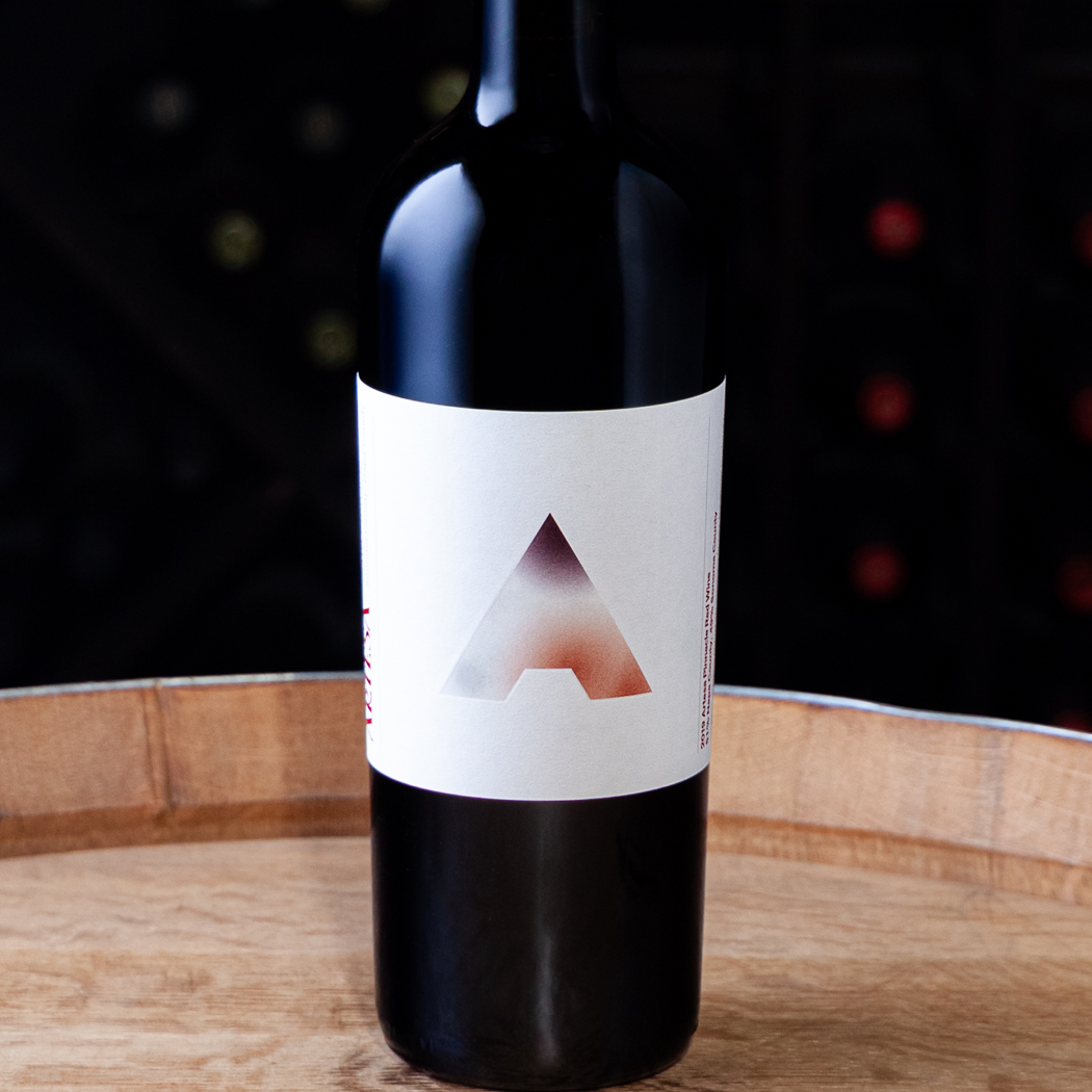 Artesa Red Blend Pinnacle Sonoma Valley 2019